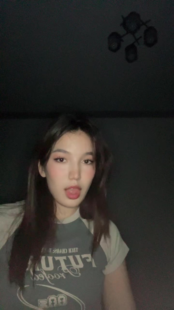 @komoww