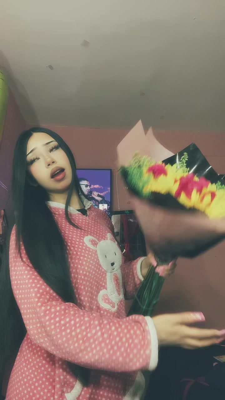 @Valen💝.