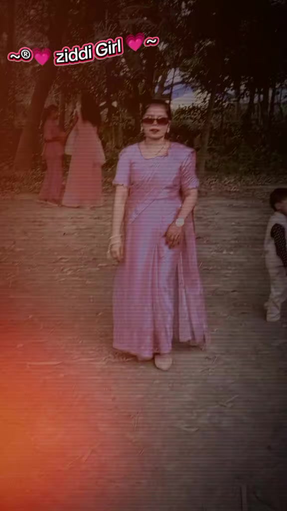 @•{☆ ziddi-Girl ☆}•