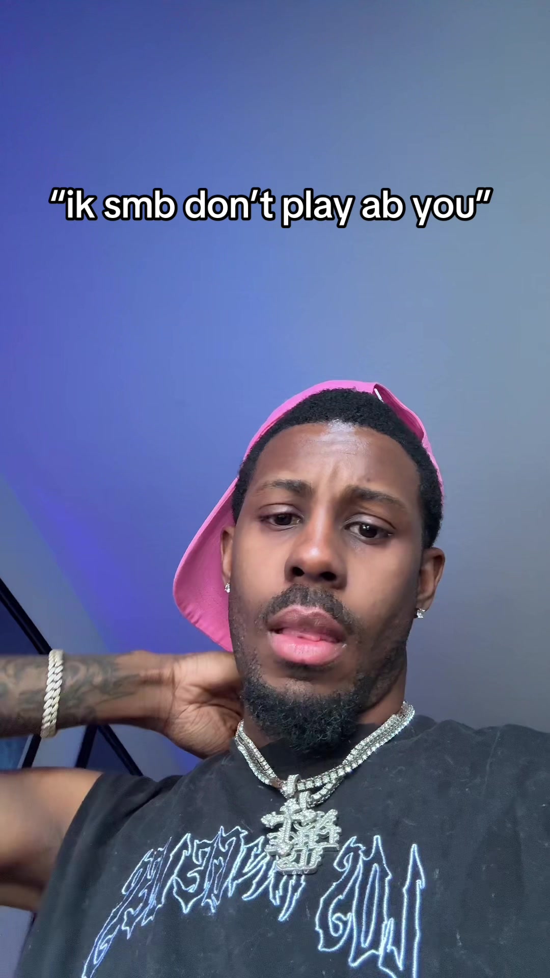 @chrishndrixx