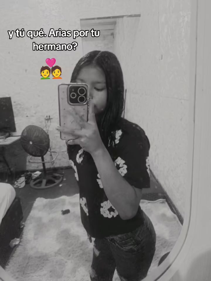 @>>🫦čäröl<<