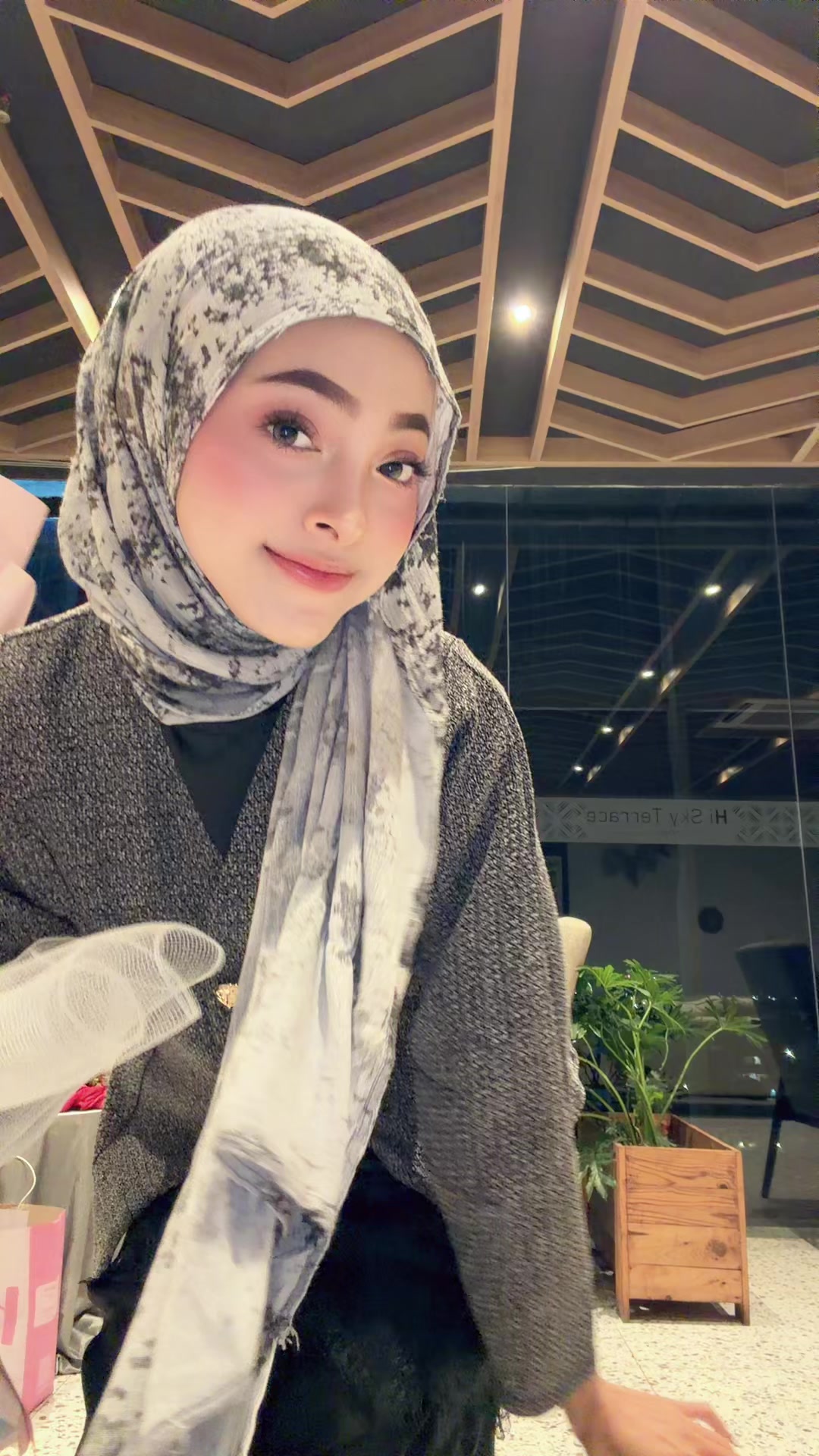 @intanmlna