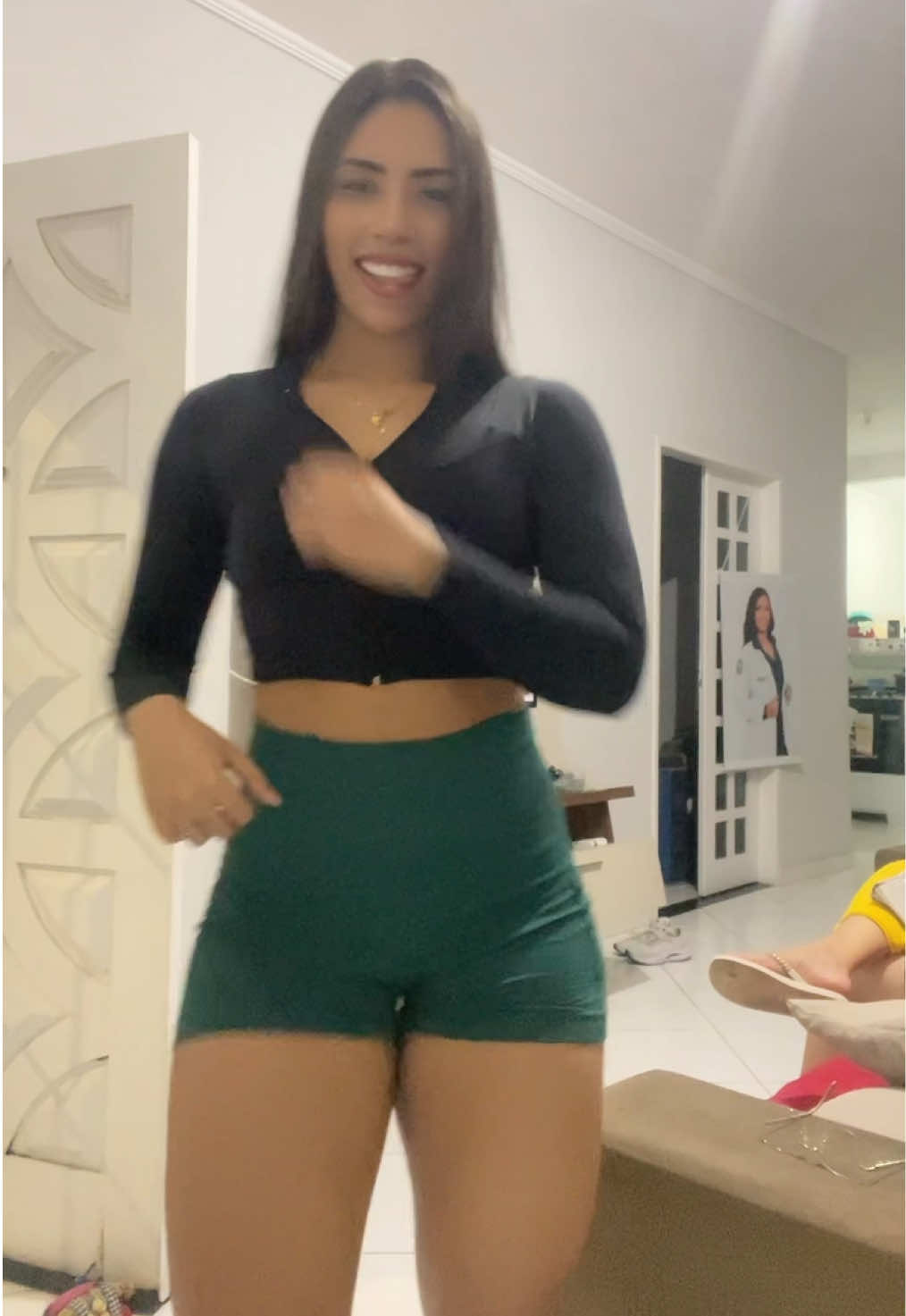 @Luiza Milit&atilde;o
