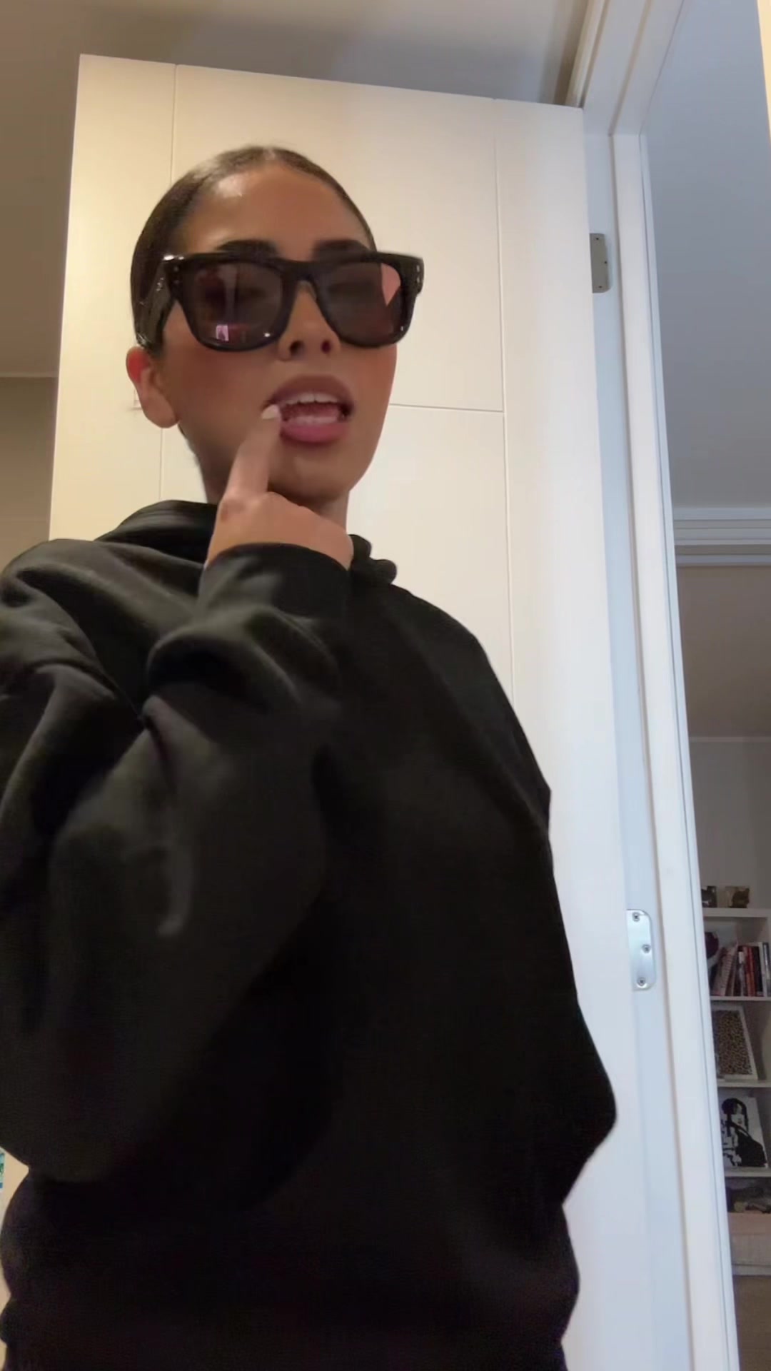 @𝒴𝒶𝓃𝓀𝒶.