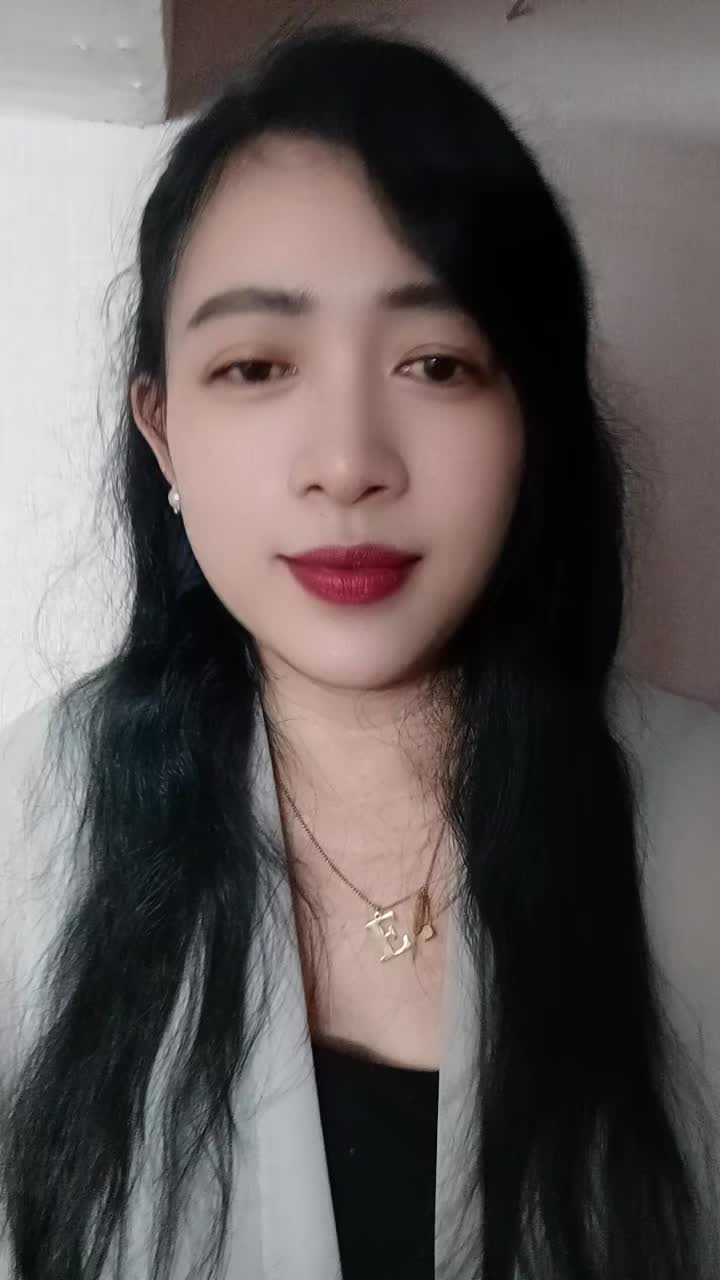 @Ling Ling🇲🇨🇭🇰