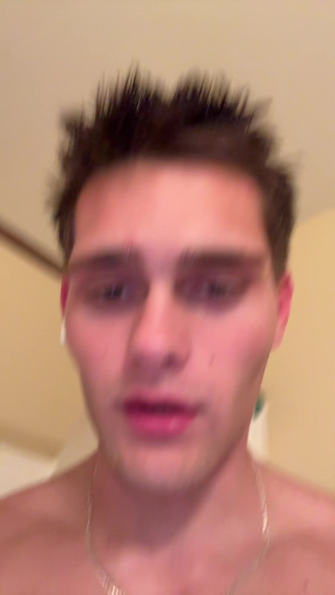 @Cy_liftz