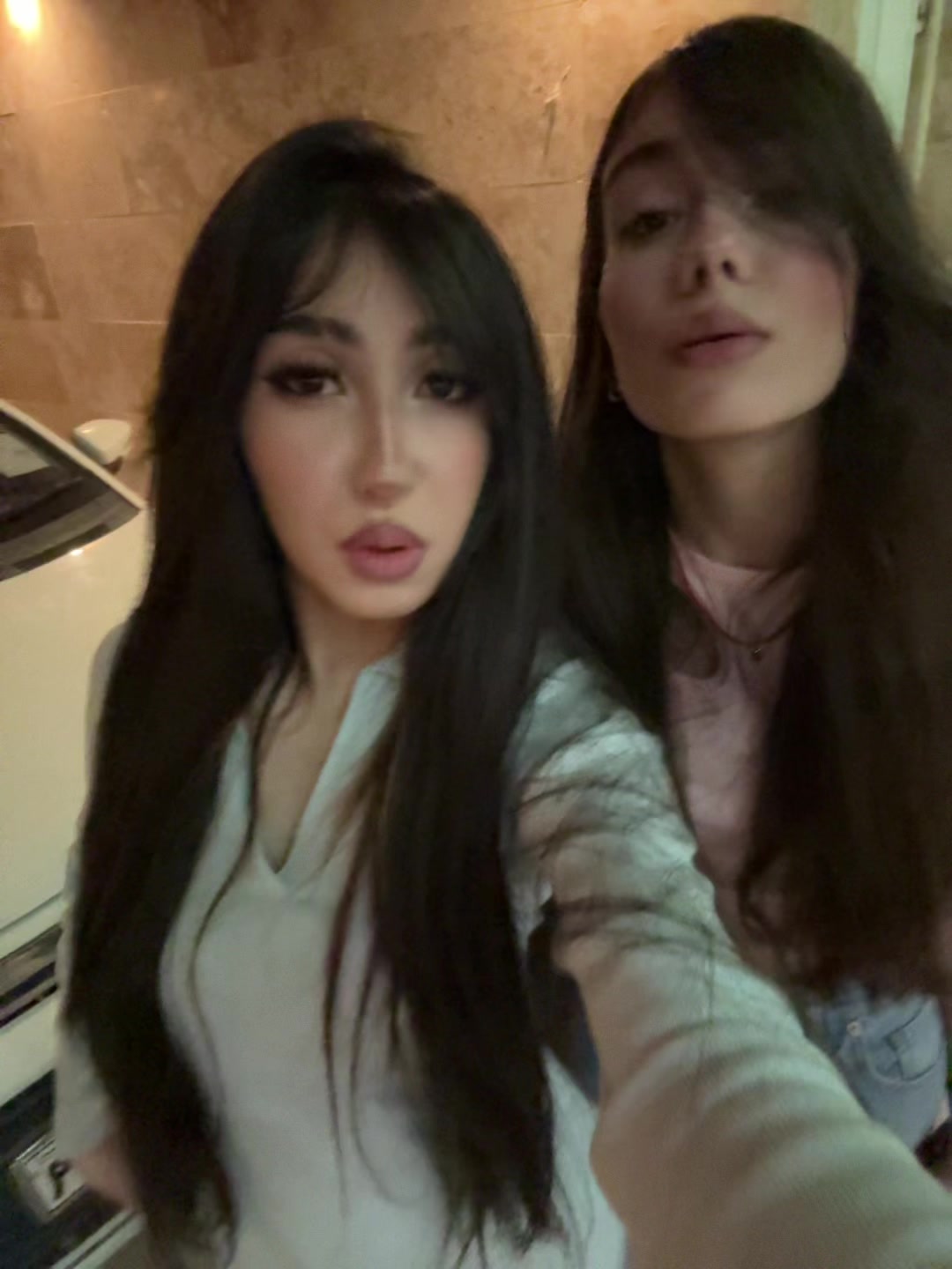 @T