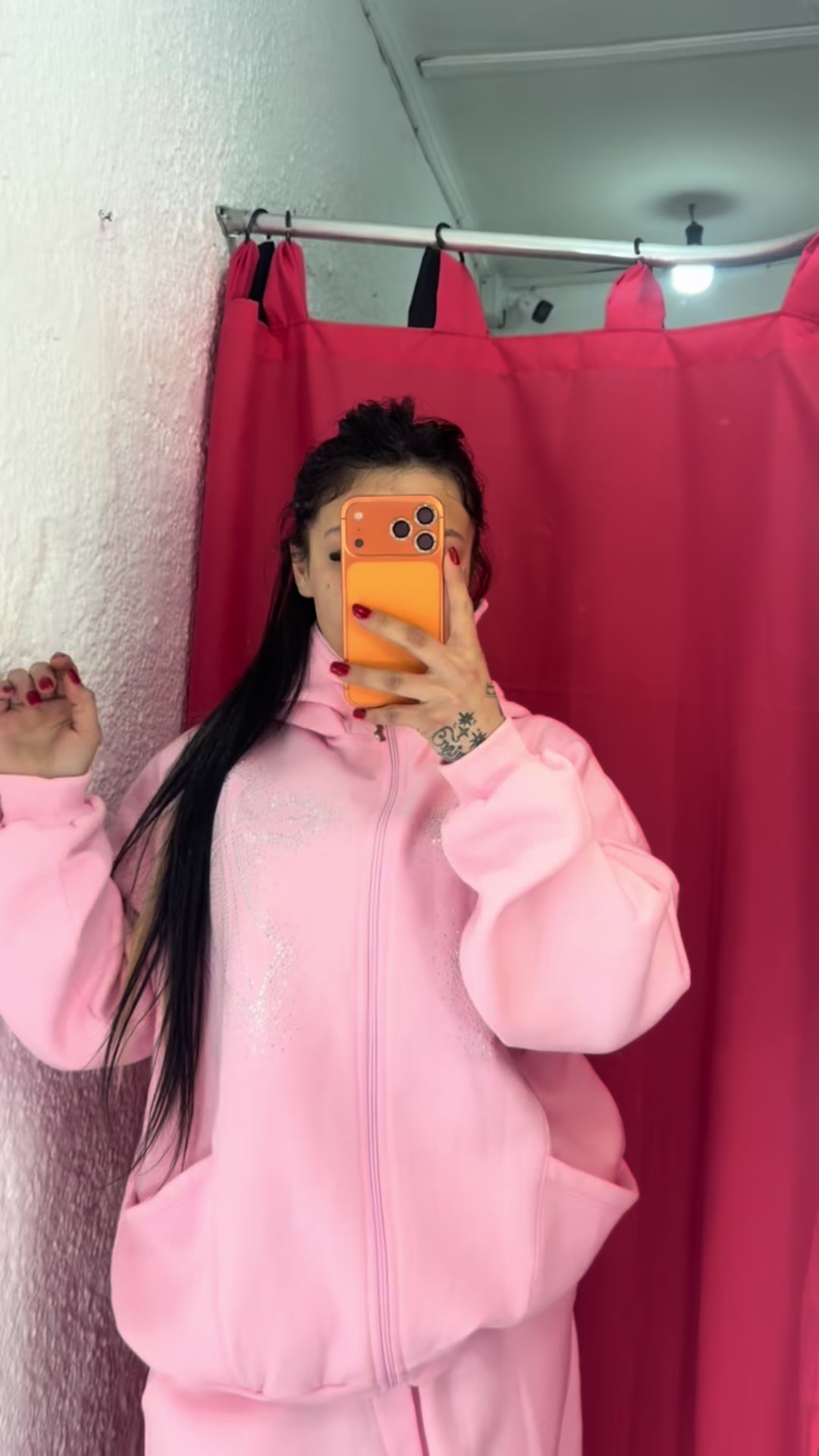 @wachamaldita