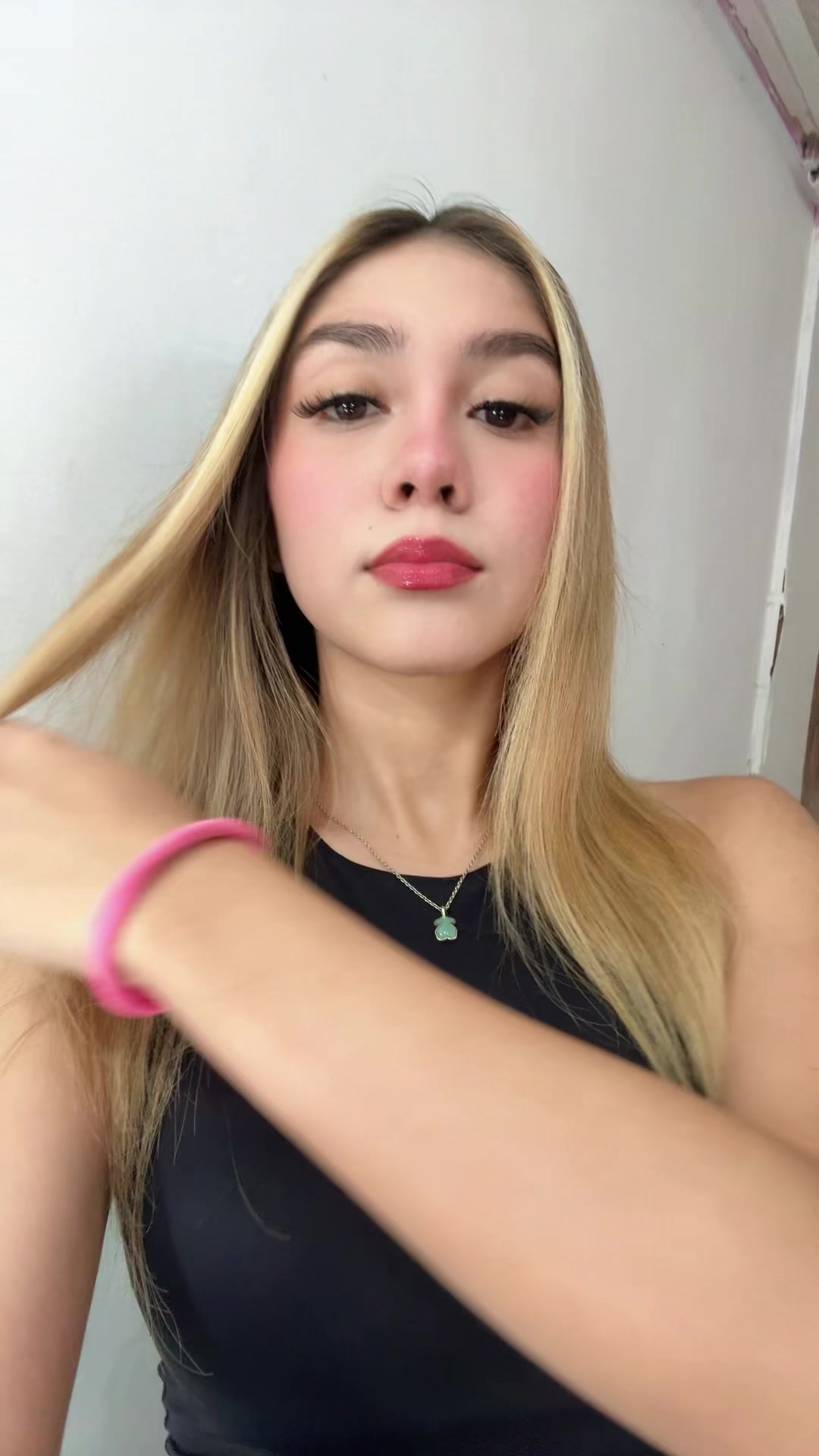 @YM