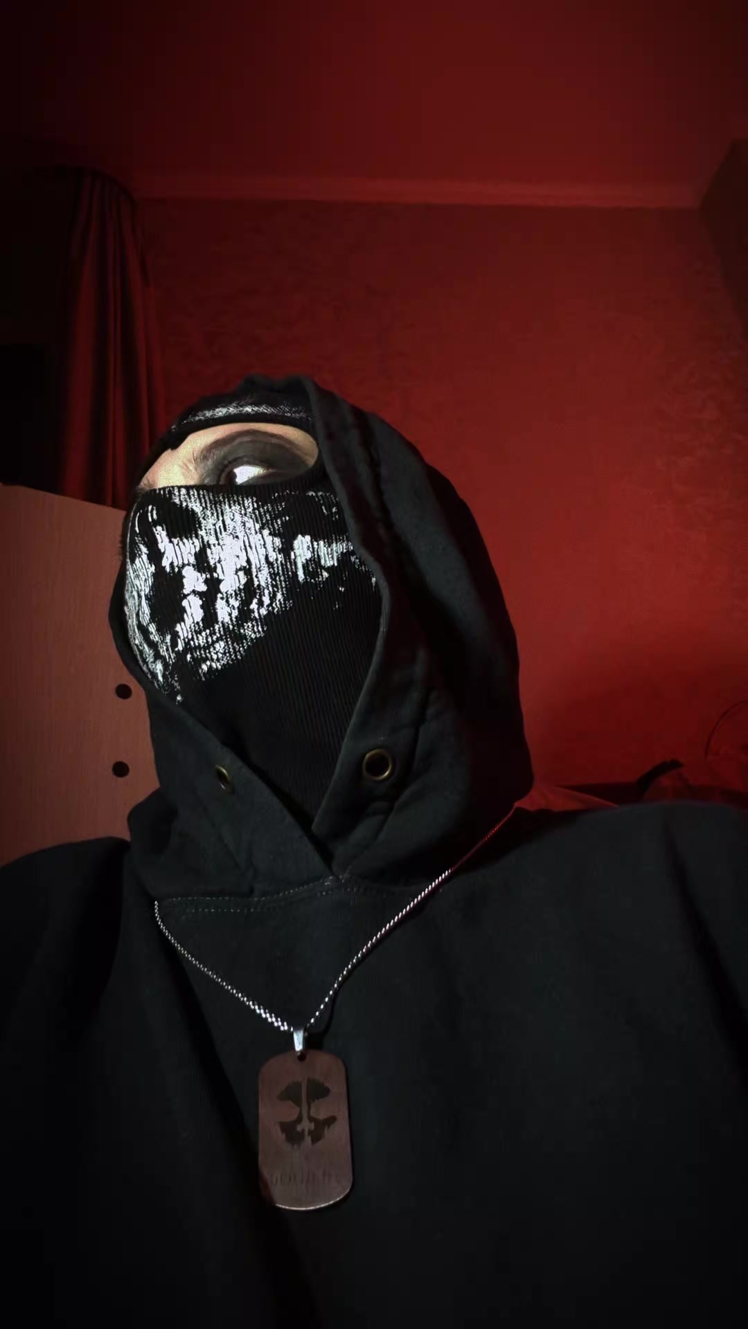 @𝖘𝖍𝖆𝖉𝖔𝖜