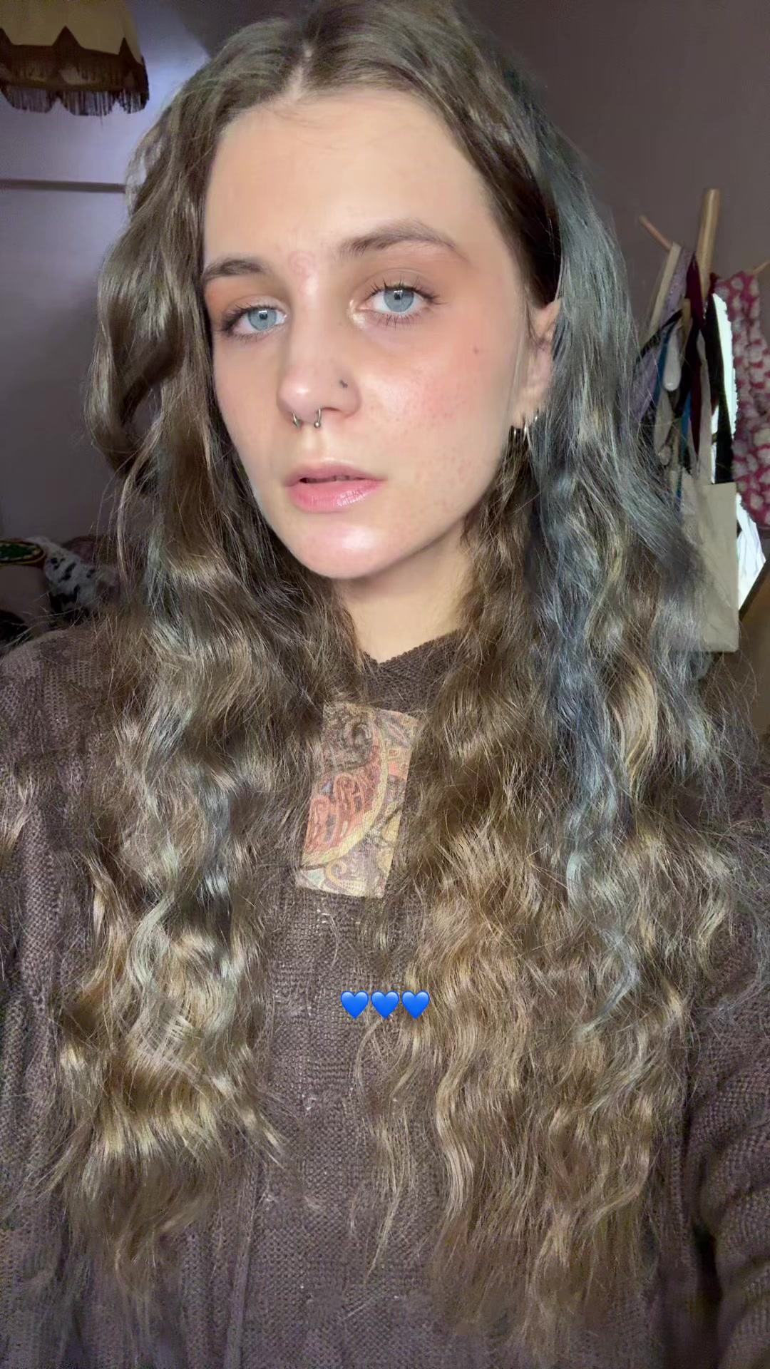 @️