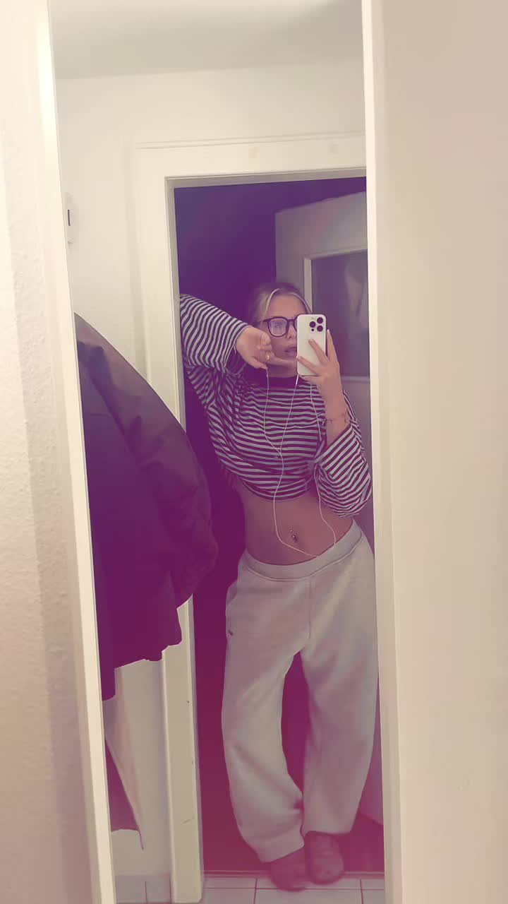 @Emi