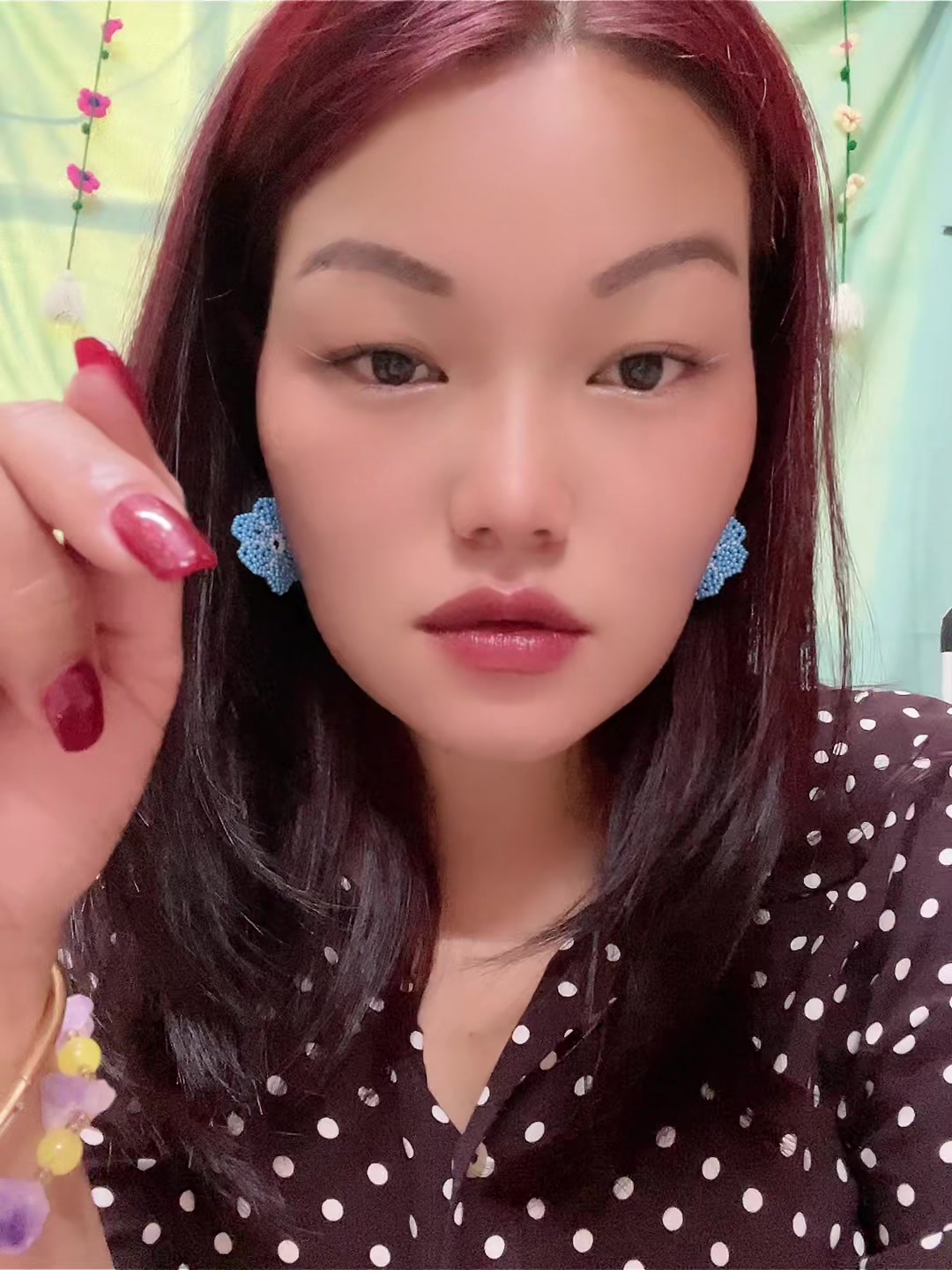 @Meyonapoon