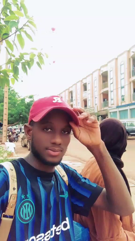 @Momo Ka mody 🇲🇱