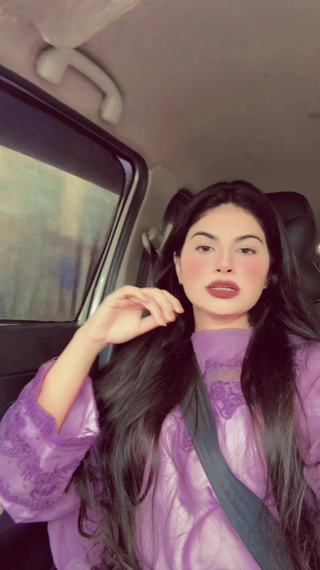 @ZOI🦋