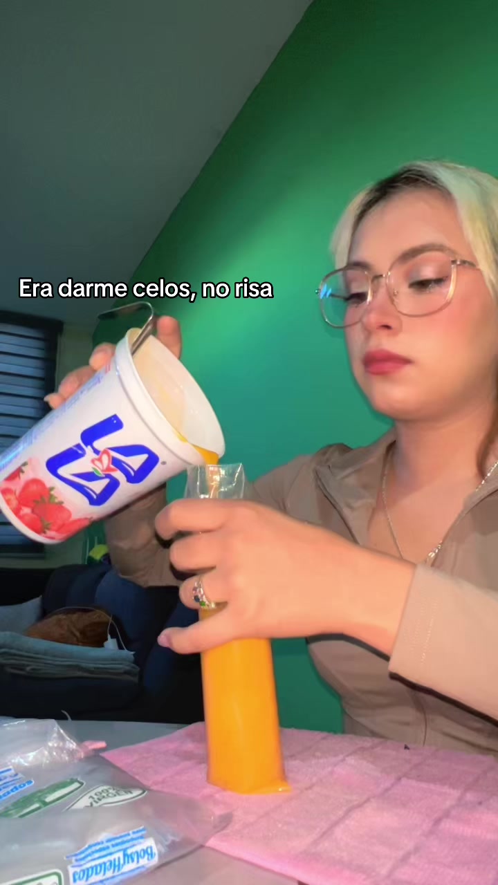 @Monse Strack