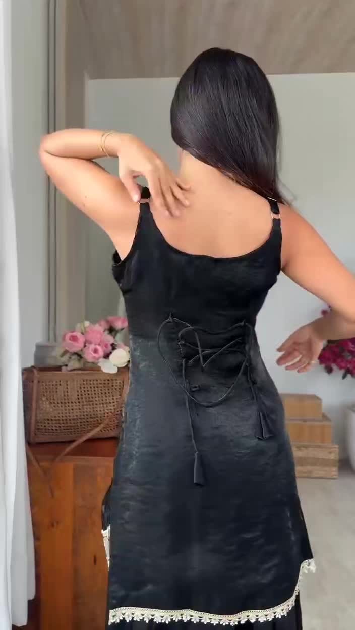@Shasfashion