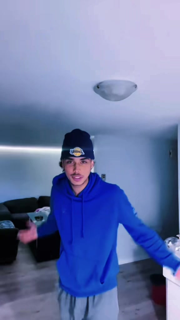 @HBK