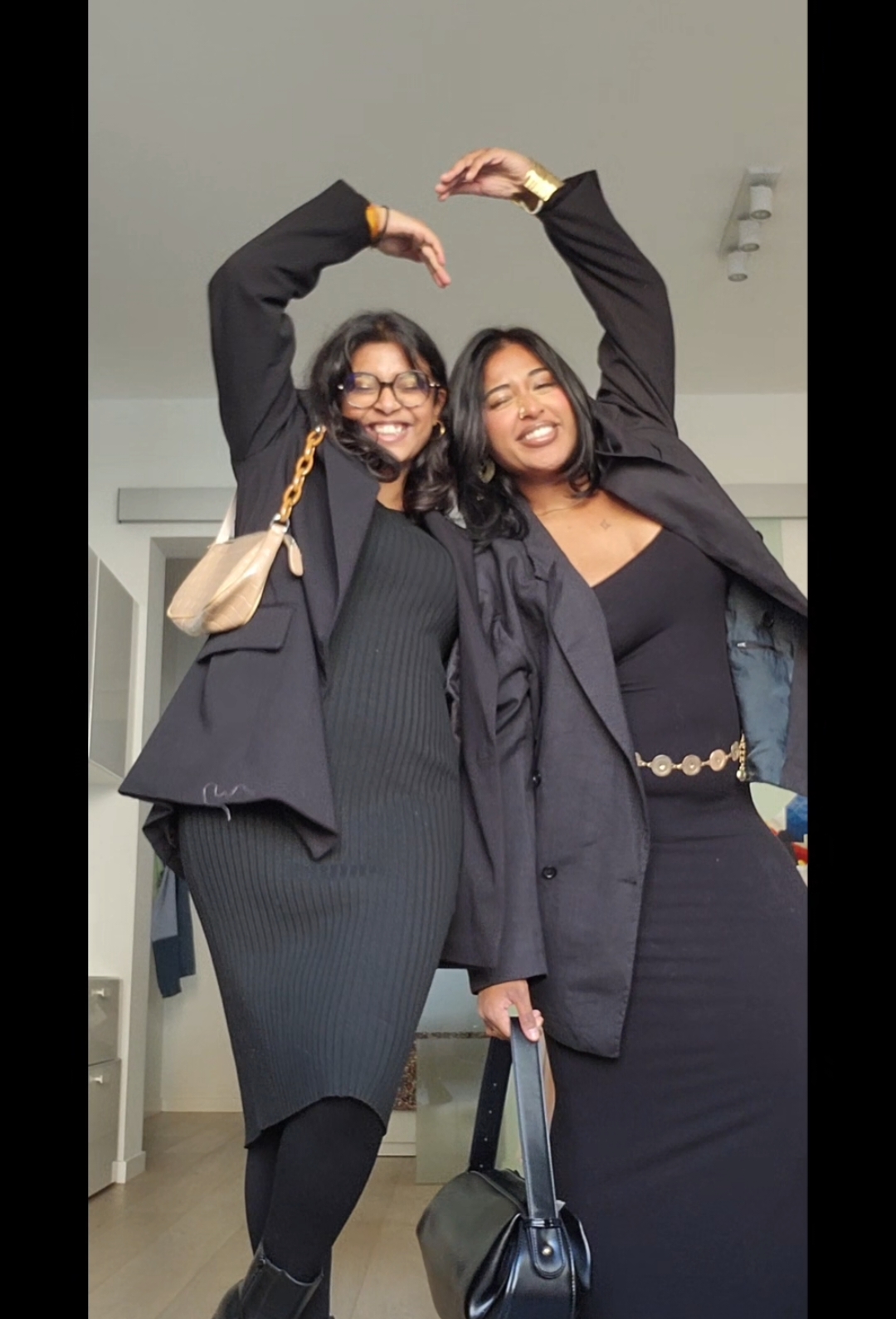 @akshuu79