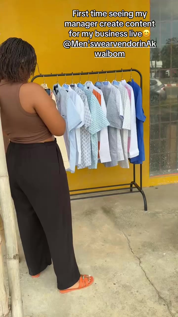 @Annie/ fashion designer