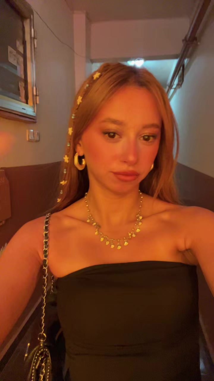 @𝒜𝒽𝓈𝑒𝓃𝓃🍸🫒🪩⭐️🐚🫧