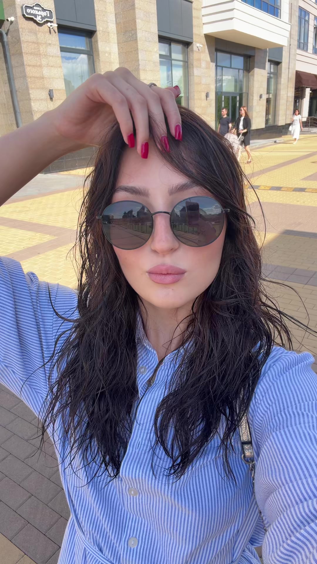 @лиза