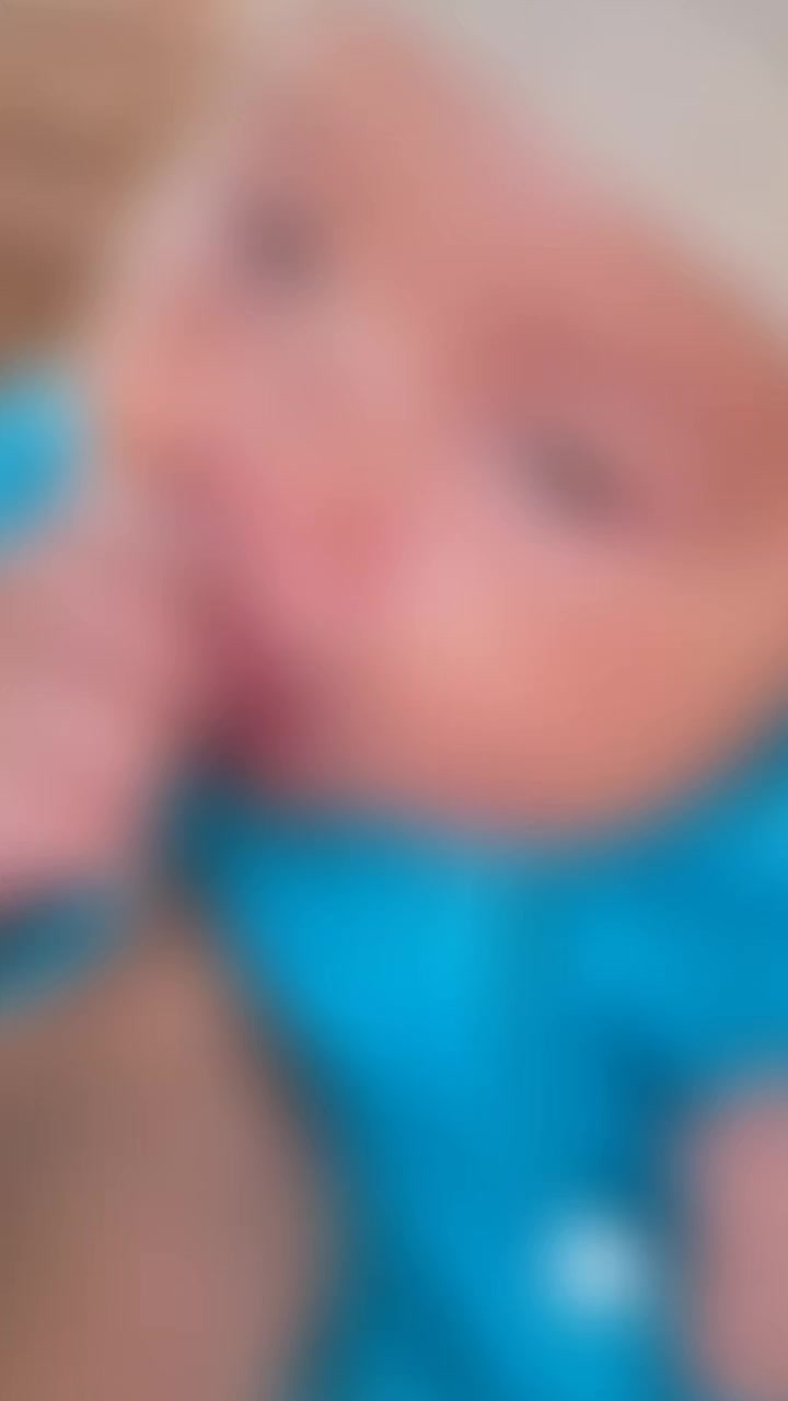 @hellenketeny