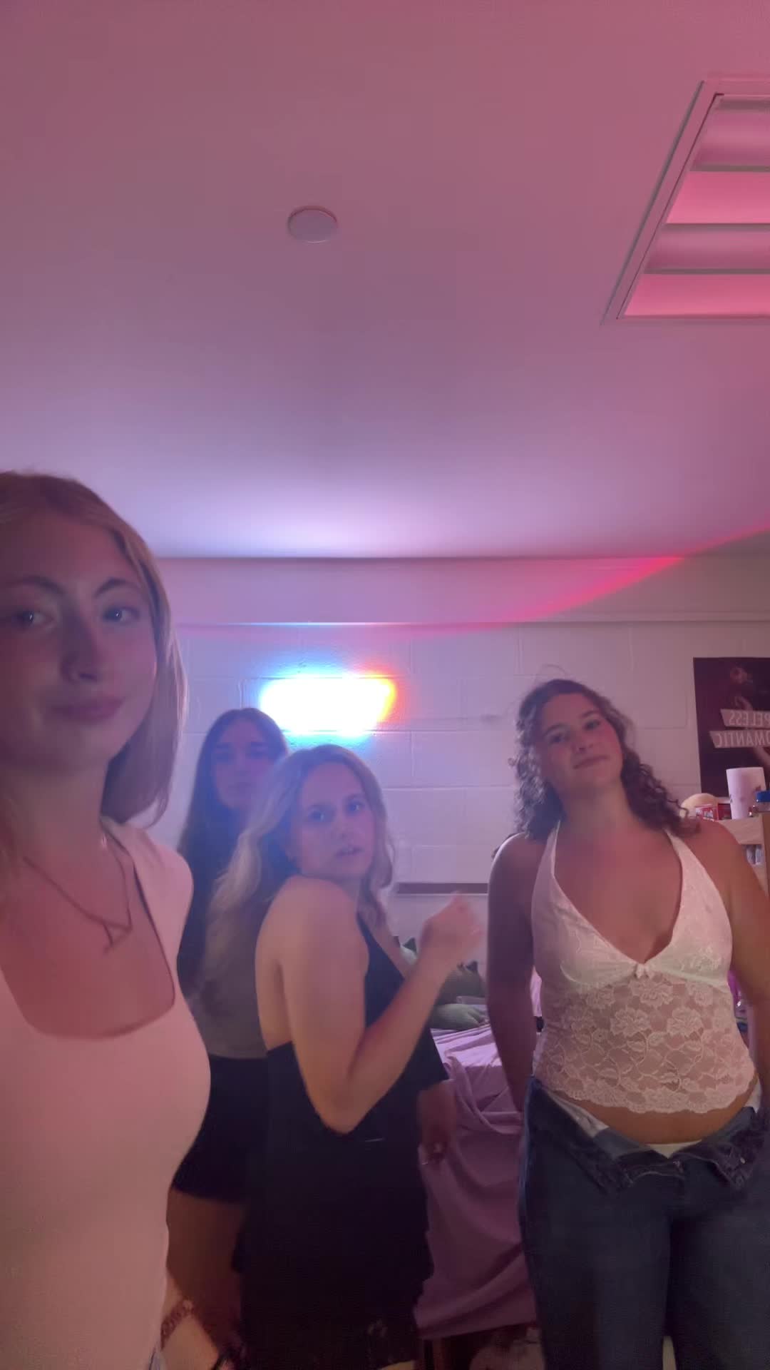 @avaaspammmm10