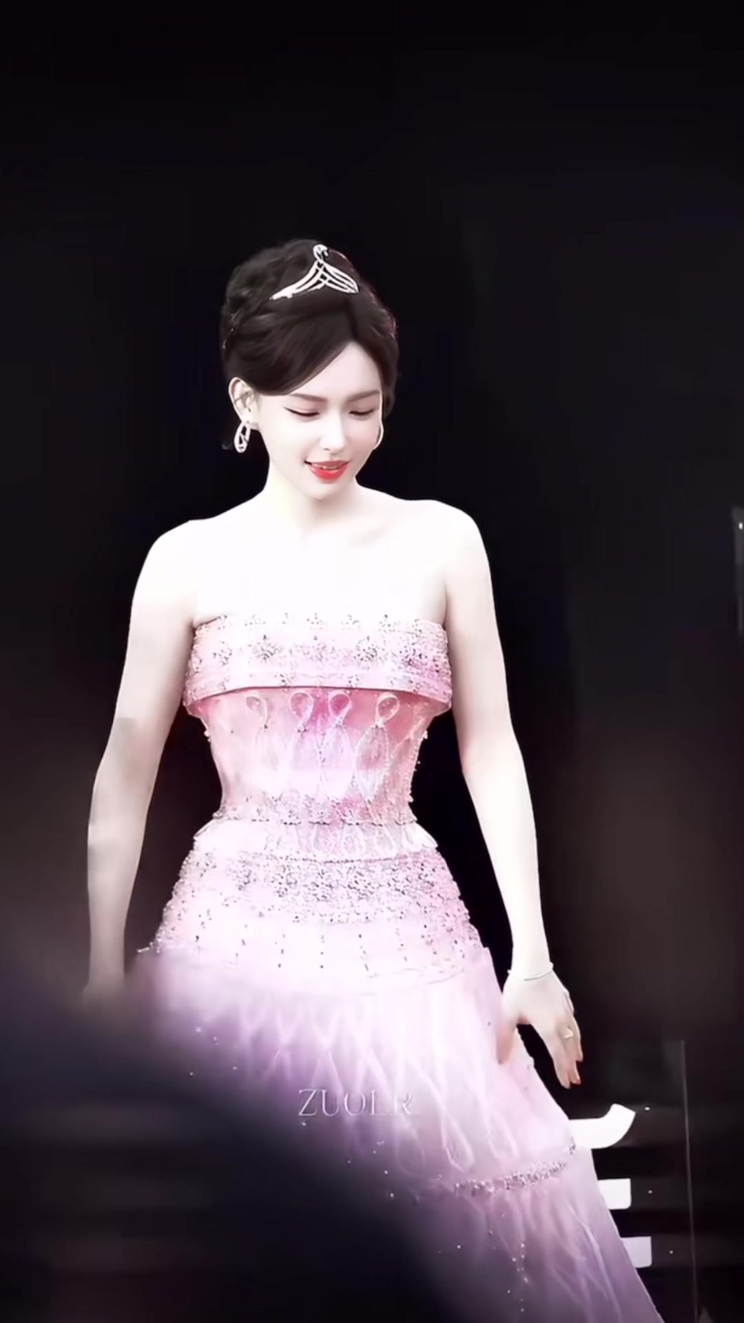 @𝐒𝐨𝐫𝐚&bull;