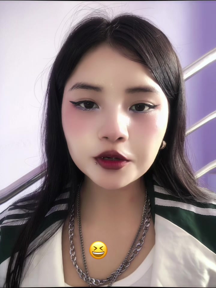 @NISHA🐉