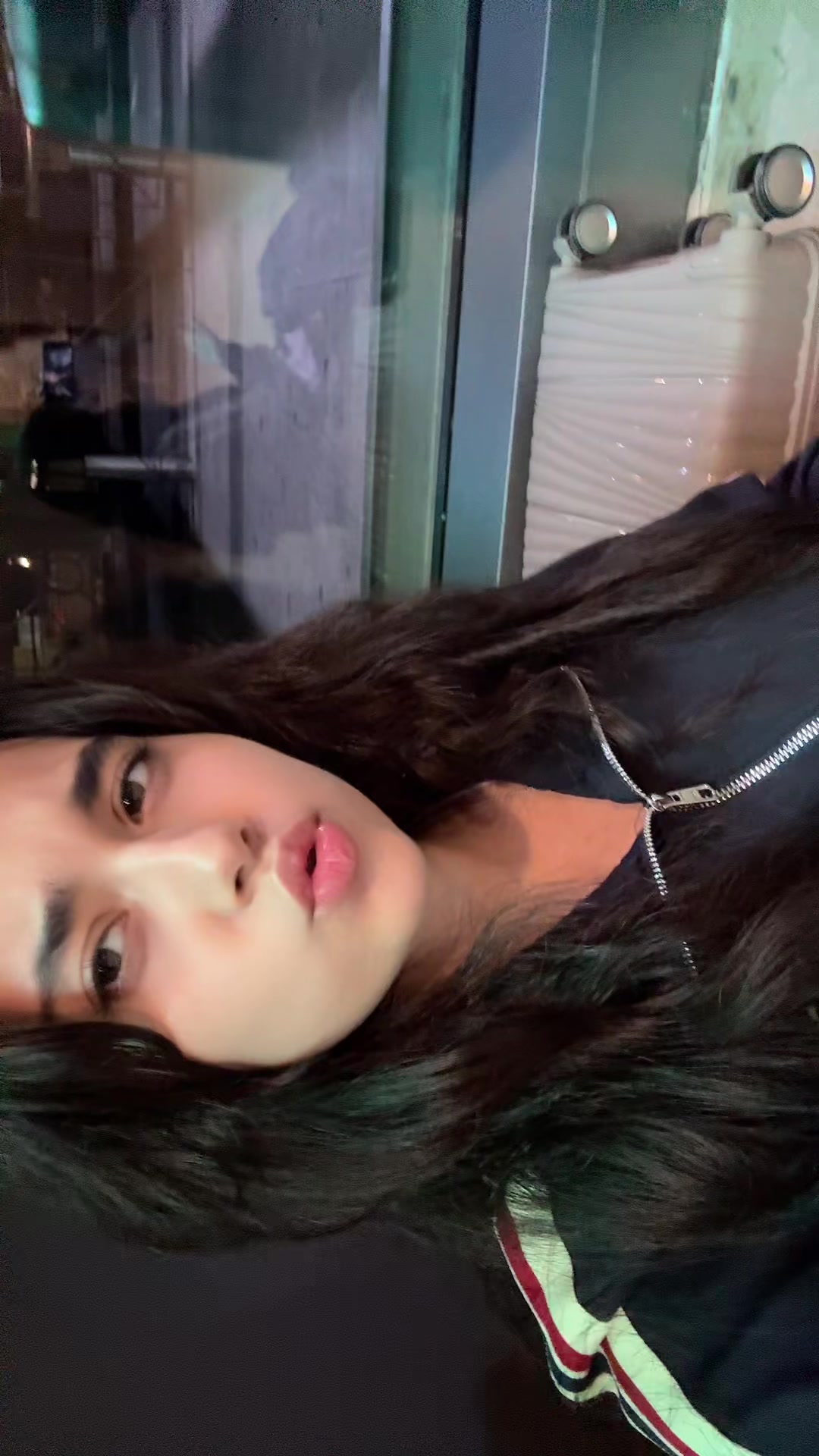 @Helena💞