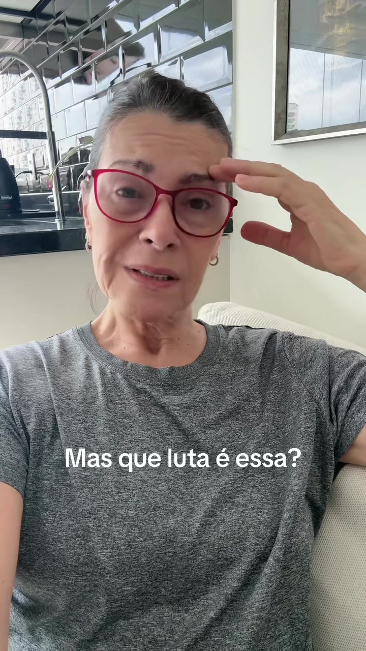 @Val&eacute;ria