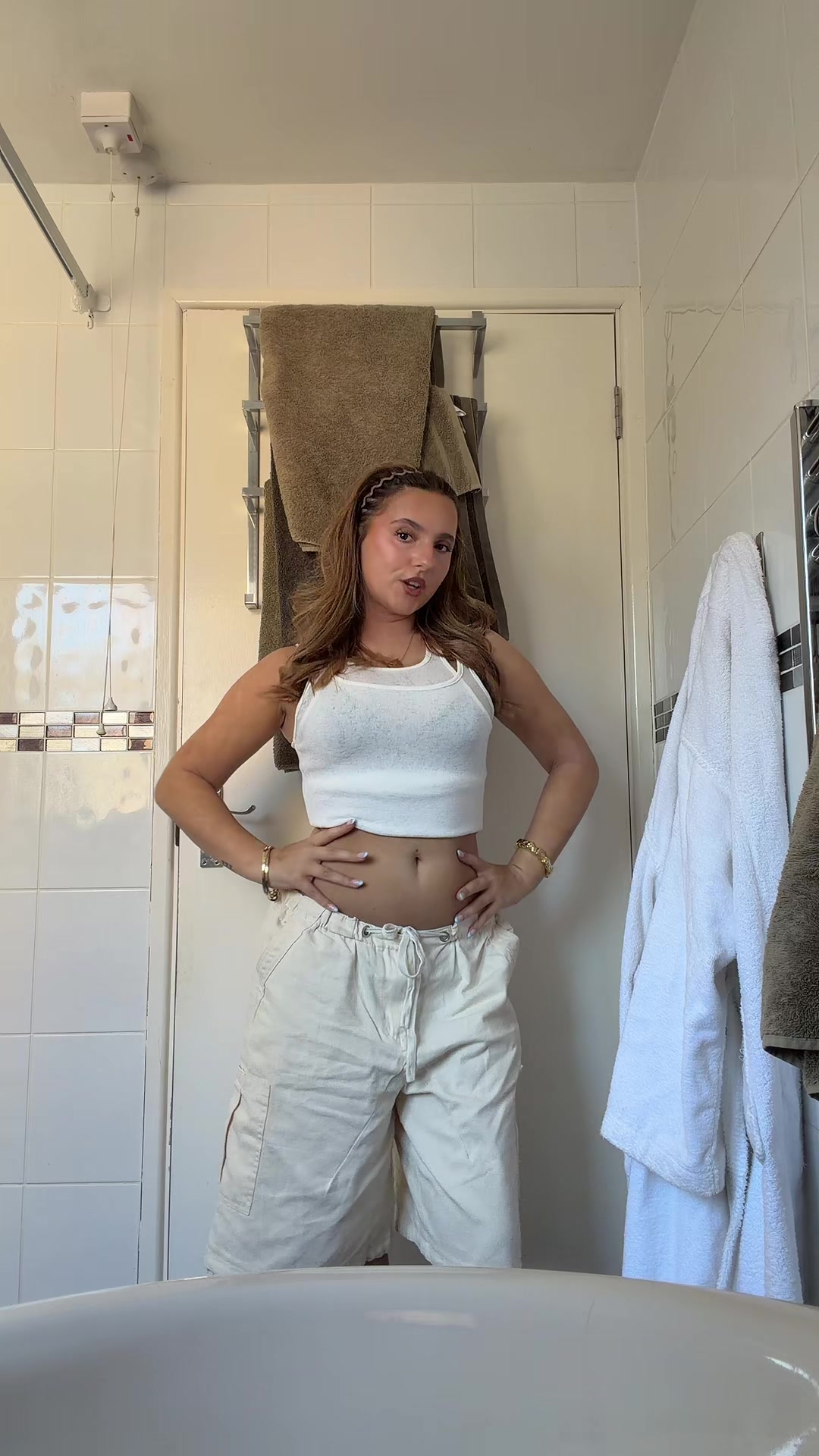 @cait louise☁️