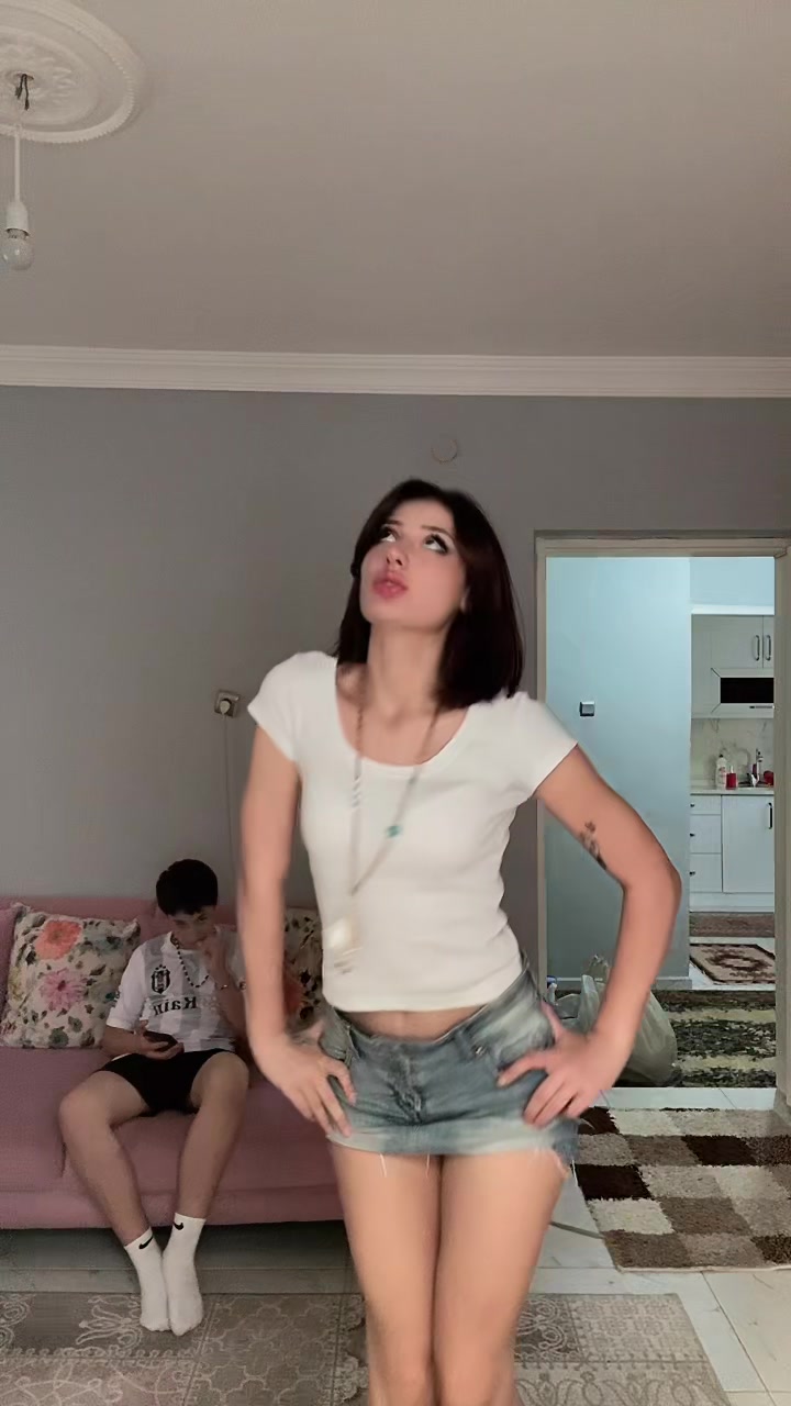 @denssssssya