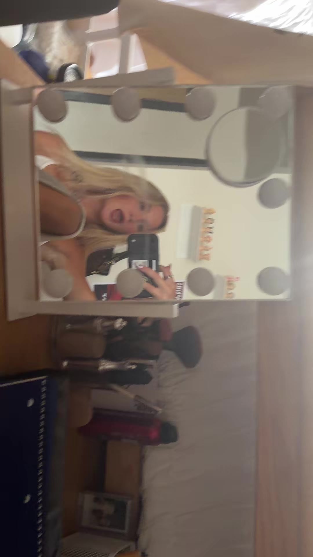 @lilaposts