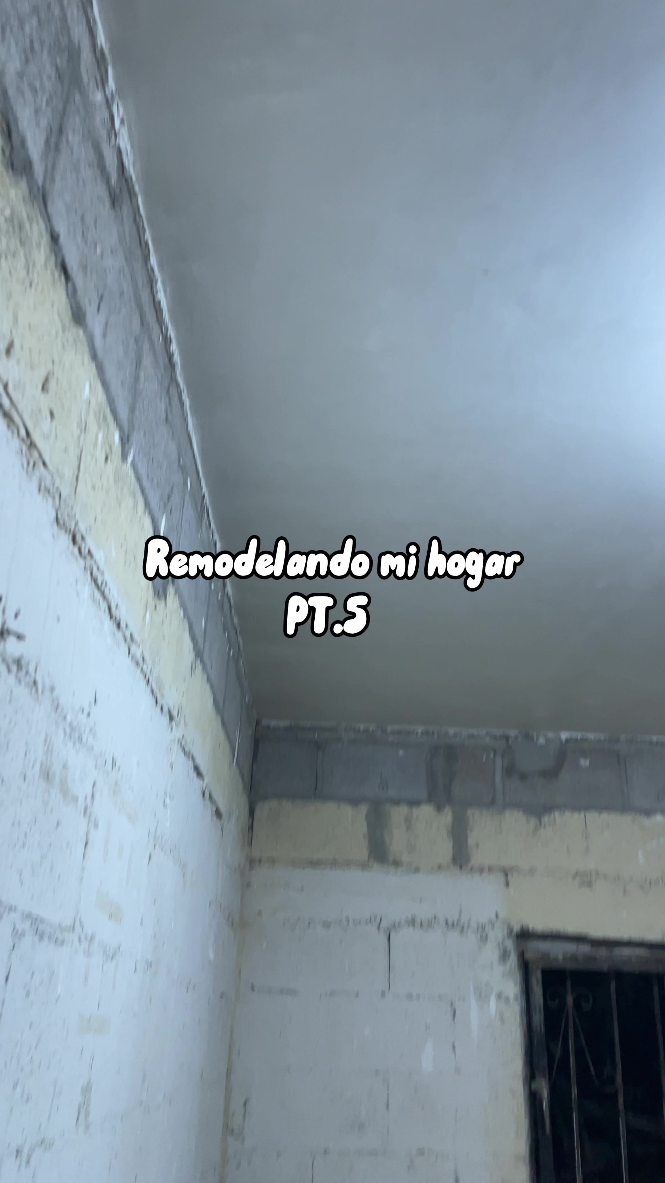 @BRANDON LEYVA G.