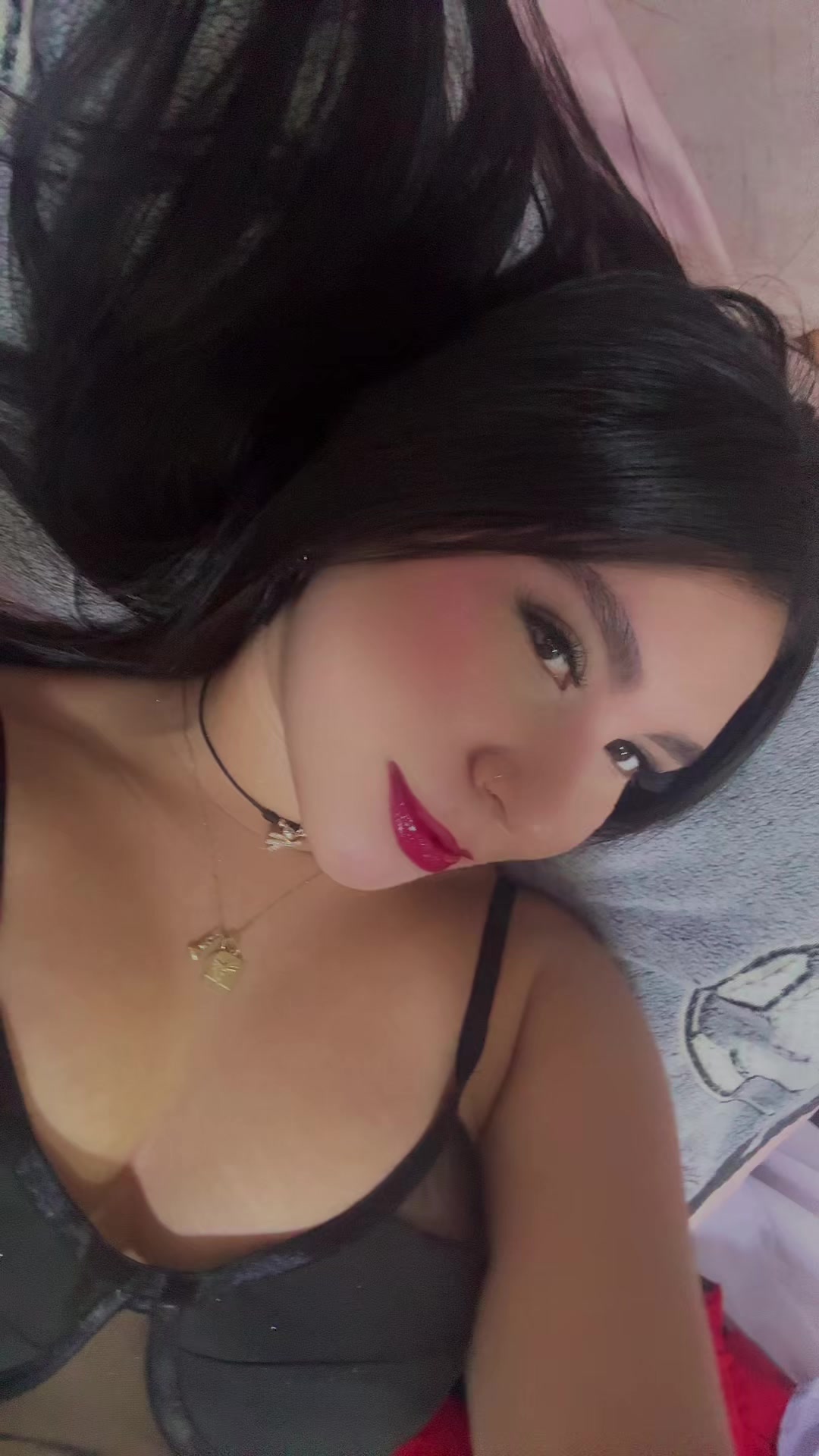 @Isabella Gil🪽💗