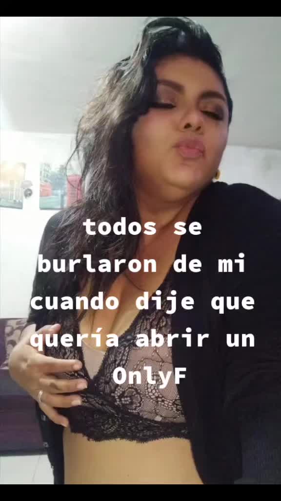 @Elizabeth Lara