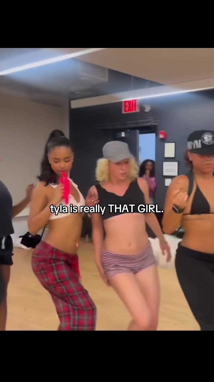 @tyla.jpg