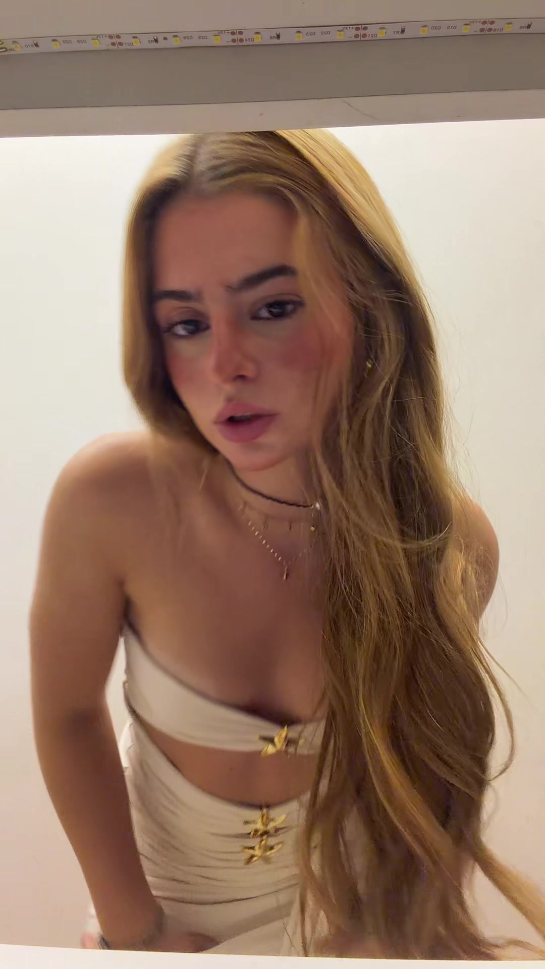 @amandix