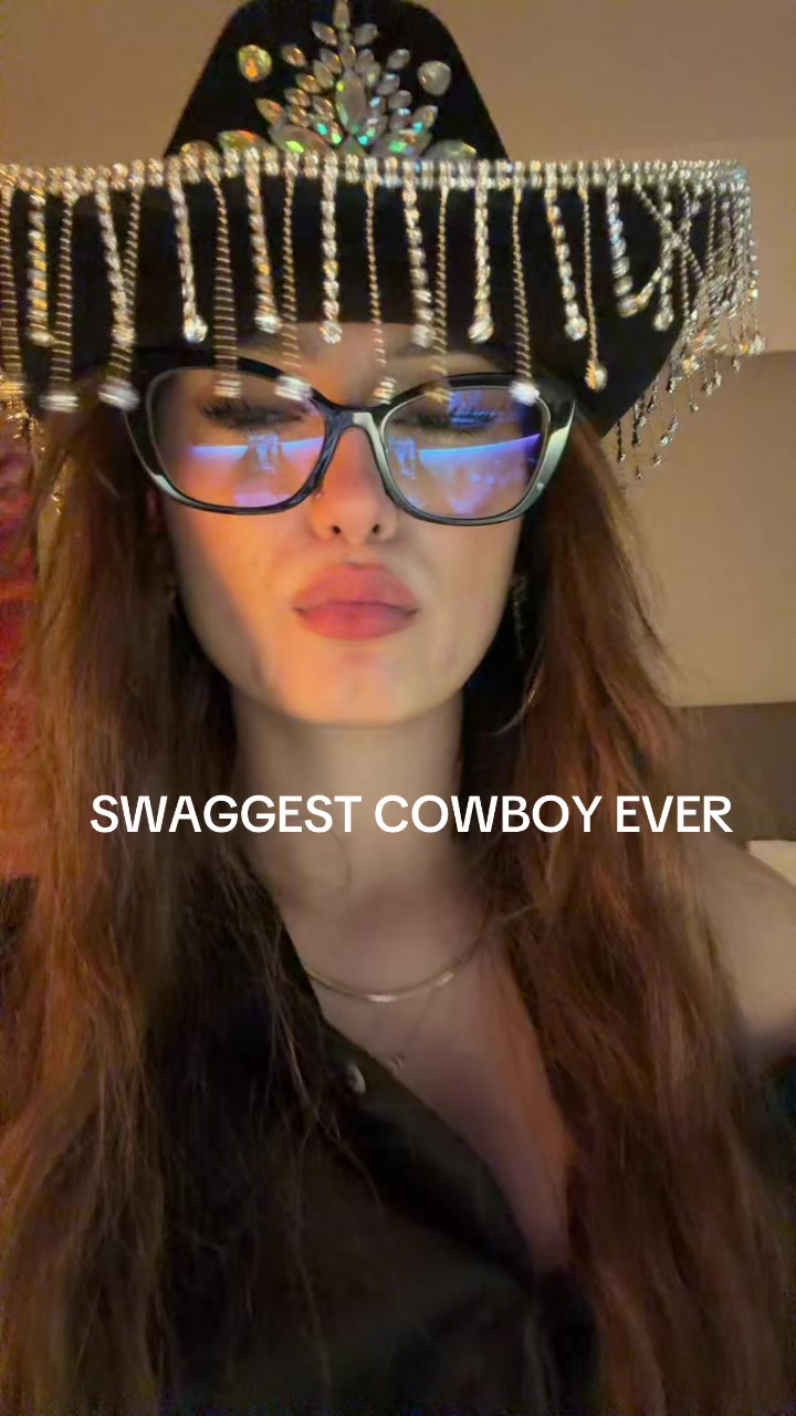 @Hayat &Uuml;st&uuml;ndağ👸🏻🪬