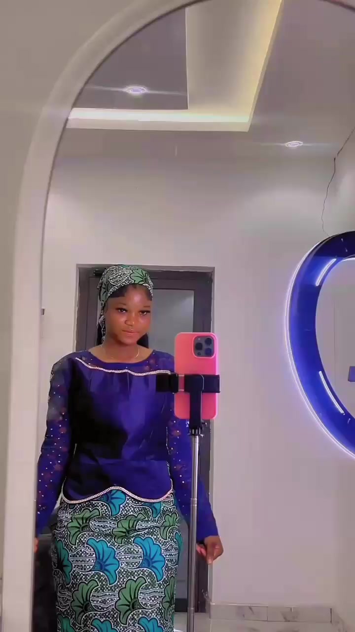 @$😍//RICH🤑AUNTY….//💕$❤️