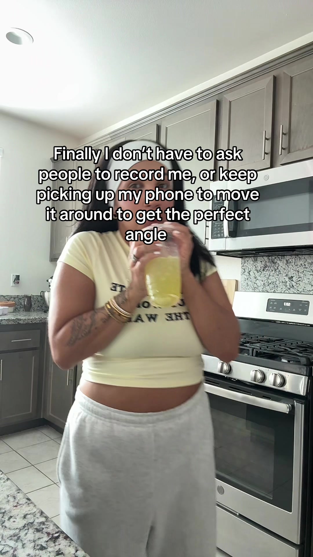 @Monique