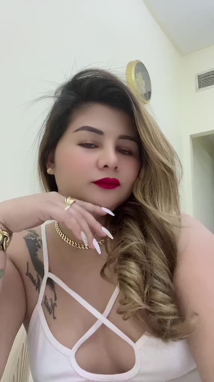 @&hearts;️Pretty Hot Mommy&hearts;️