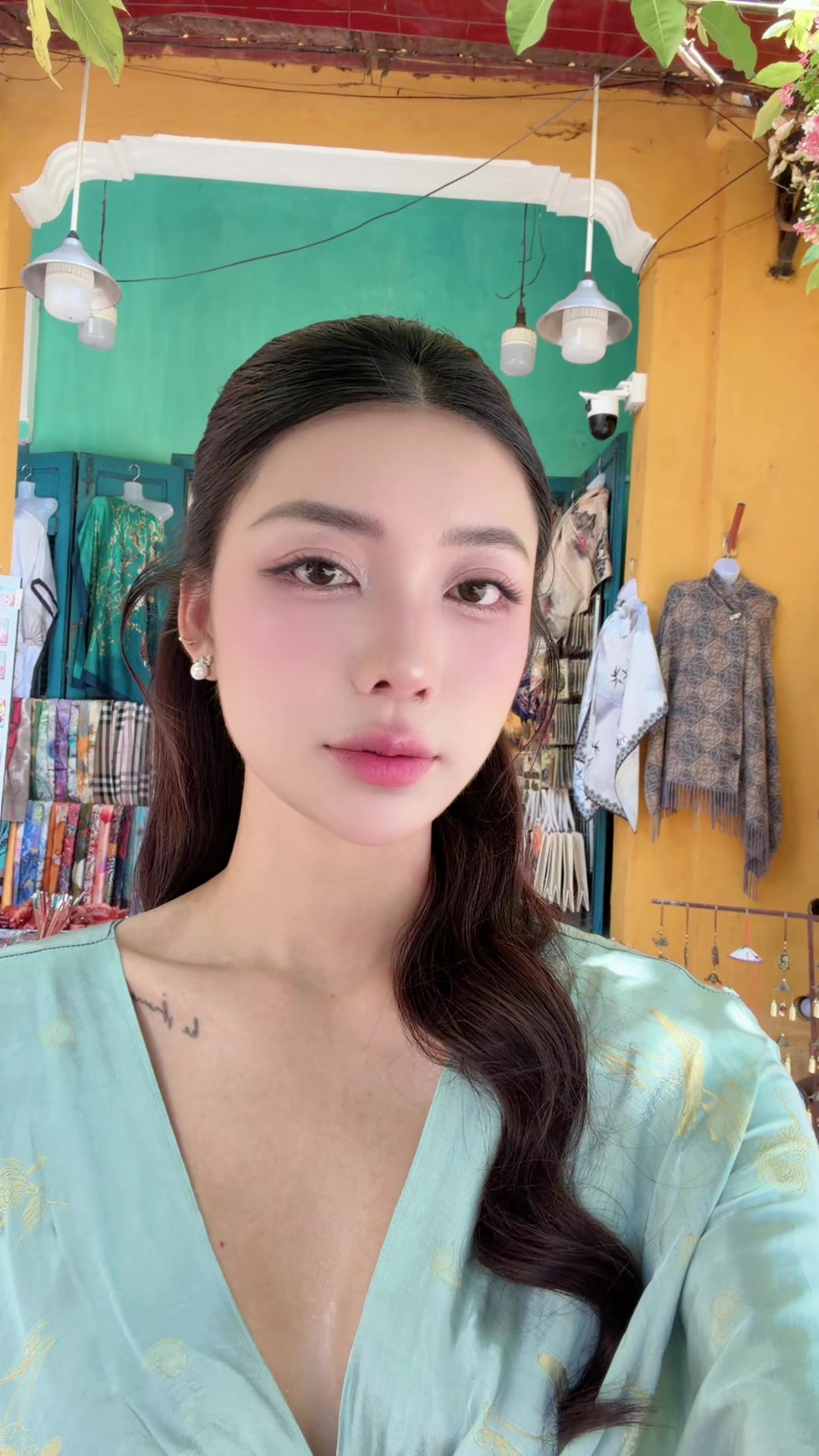 @Bùi Mai Hương