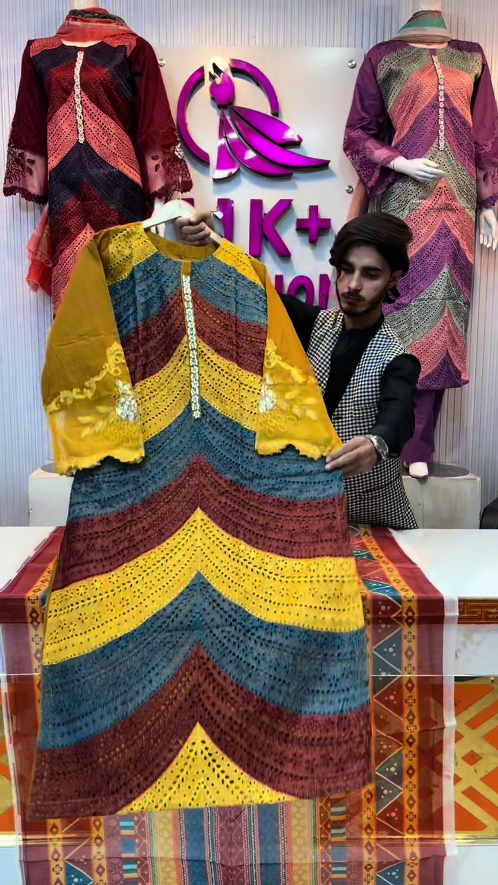 @UK+Fashion