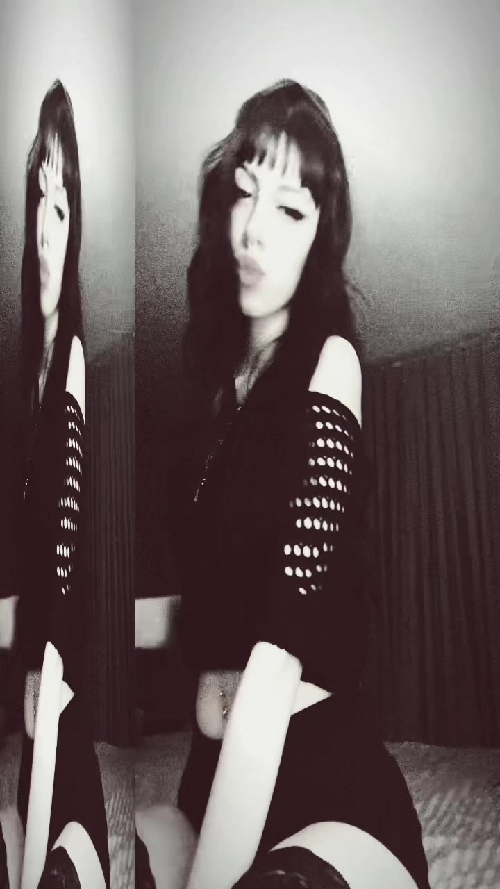 @نوژآ