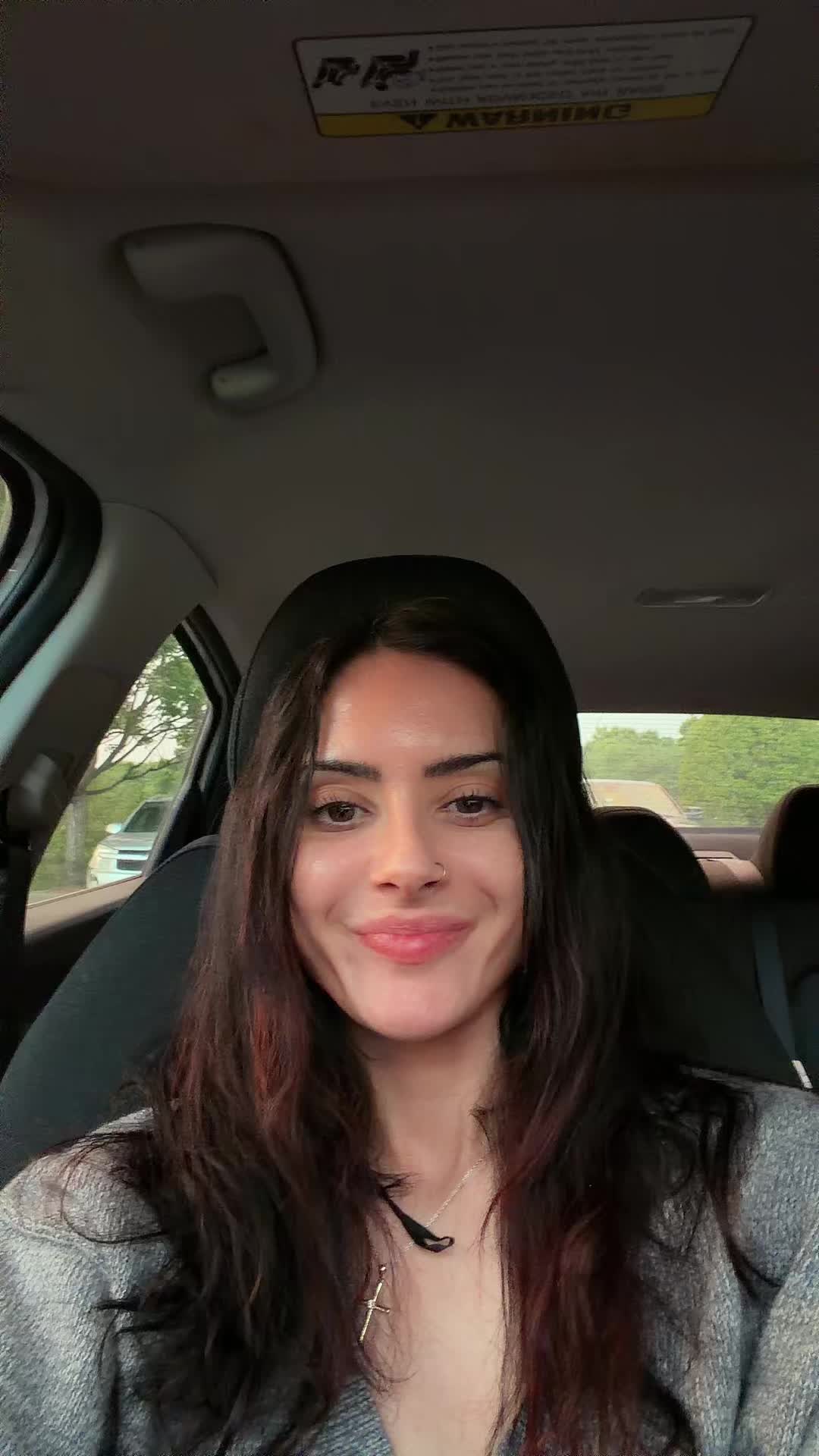@zarinabae