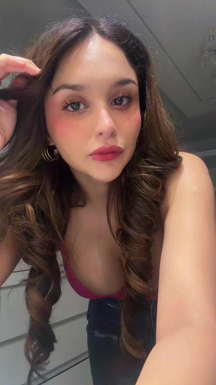 @Mercedesns