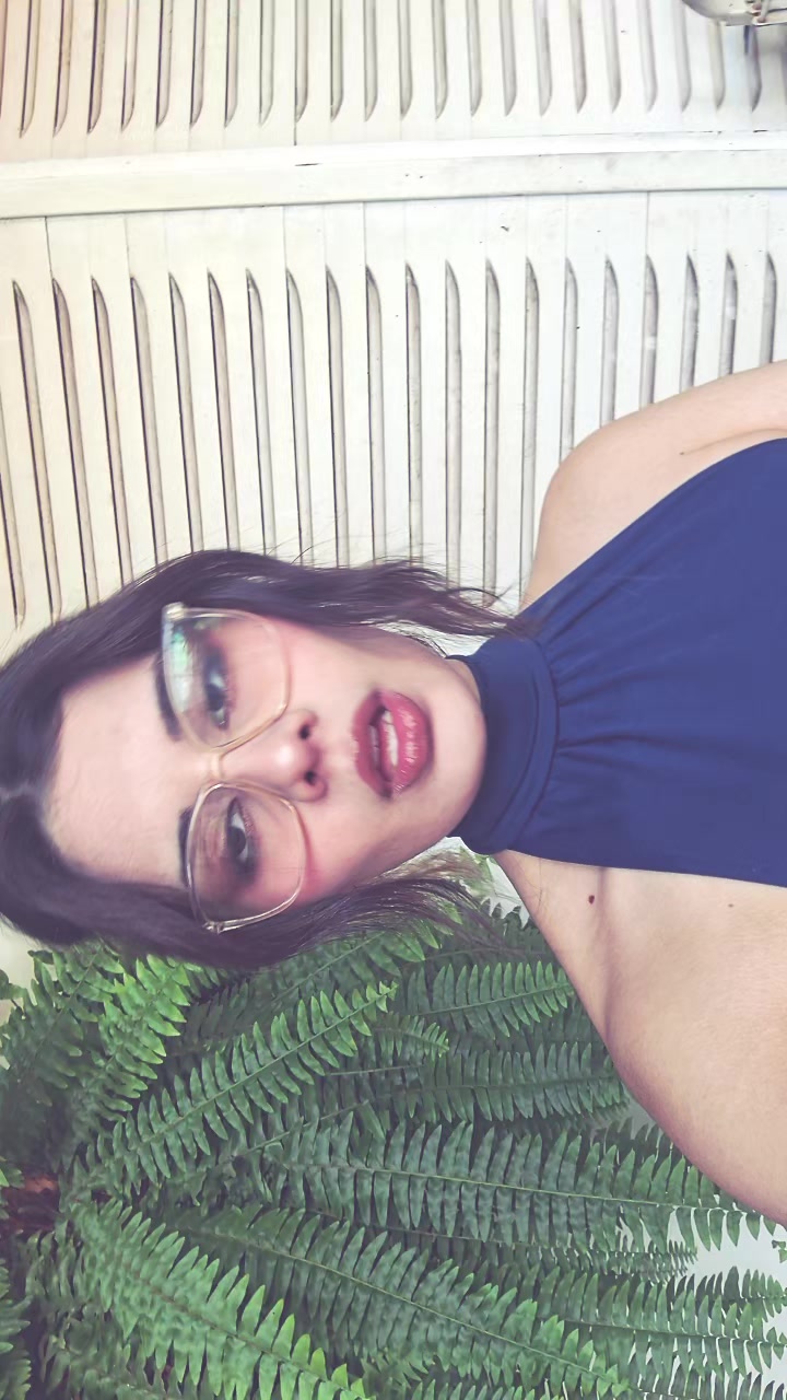 @Naara